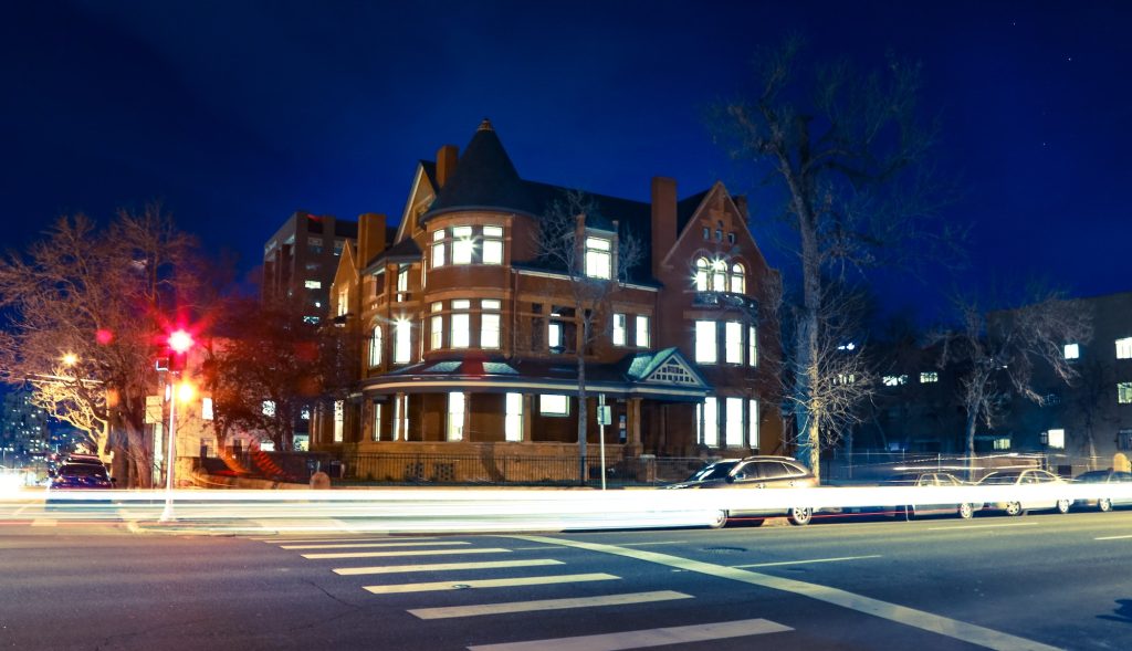 Beautiful time-lapse shot at the Grant Street Mansion